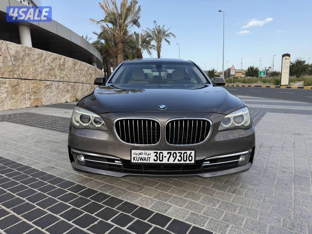 BMW 730 قمة بل نضافه 20151
