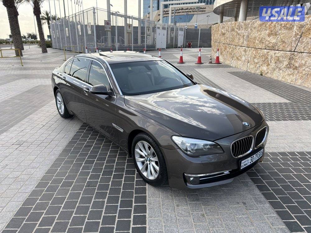 BMW 730 قمة بل نضافه 20152