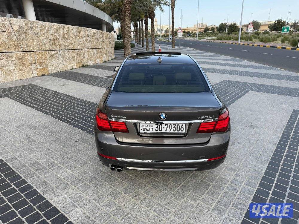 BMW 730 قمة بل نضافه 20158