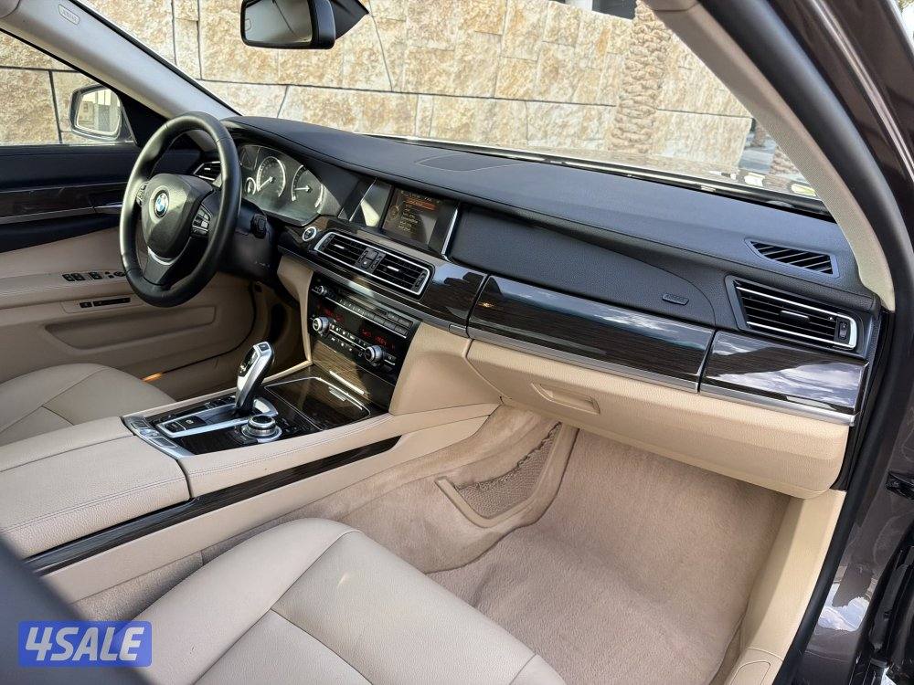 BMW 730 قمة بل نضافه 201511