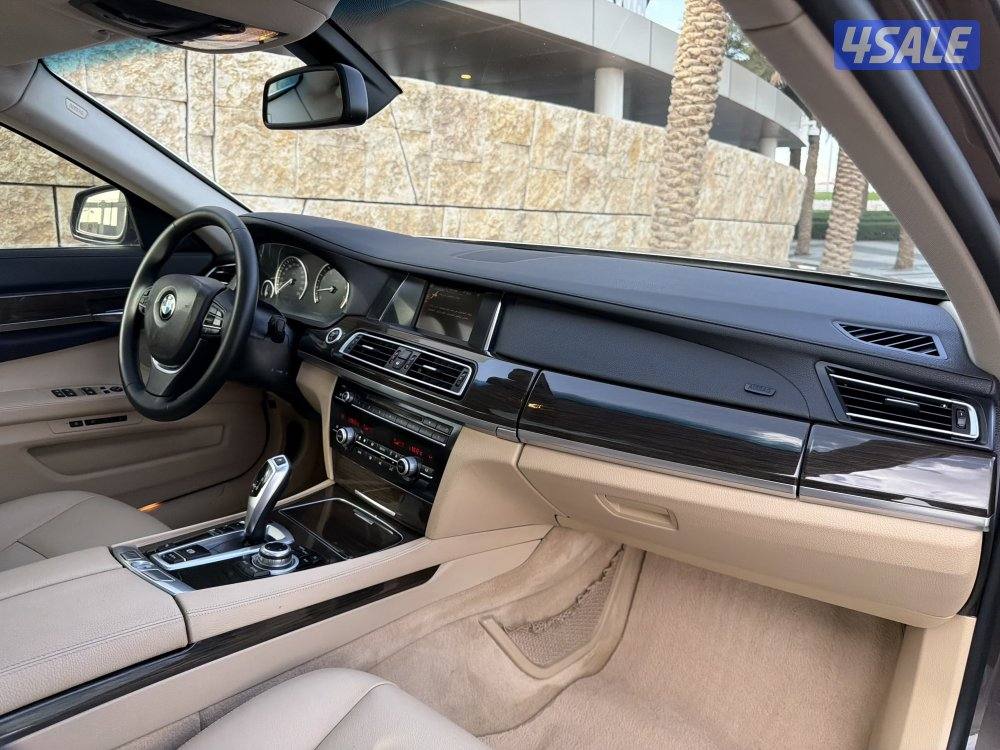 BMW 730 قمة بل نضافه 201514