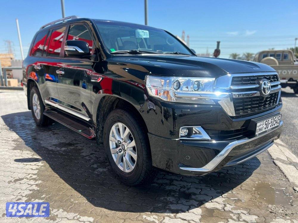 تويوتا لاند كروزر GX.R-V8 موديل 2018 ماشى 120.000 k.m وارد الساير.1