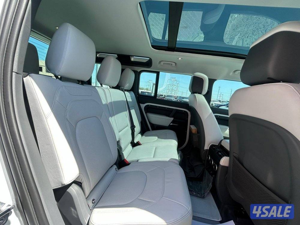 لاندروفر ديفندر 110-V6 موديل 2025 ماشى 46.000 k.m وارد الغانم.4