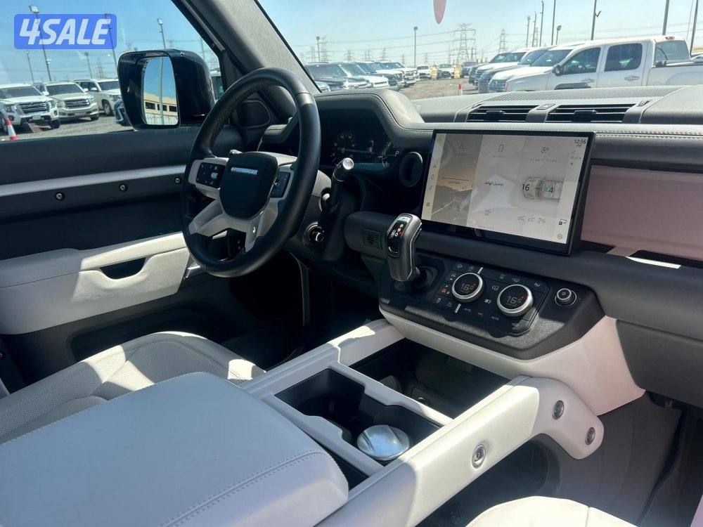 لاندروفر ديفندر 110-V6 موديل 2025 ماشى 46.000 k.m وارد الغانم.6