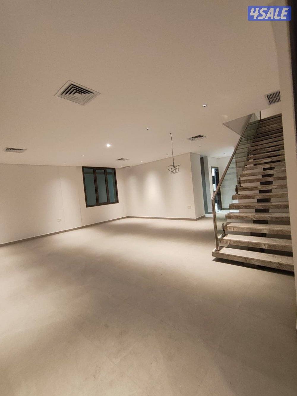 للايجار دوبلكس في السره3