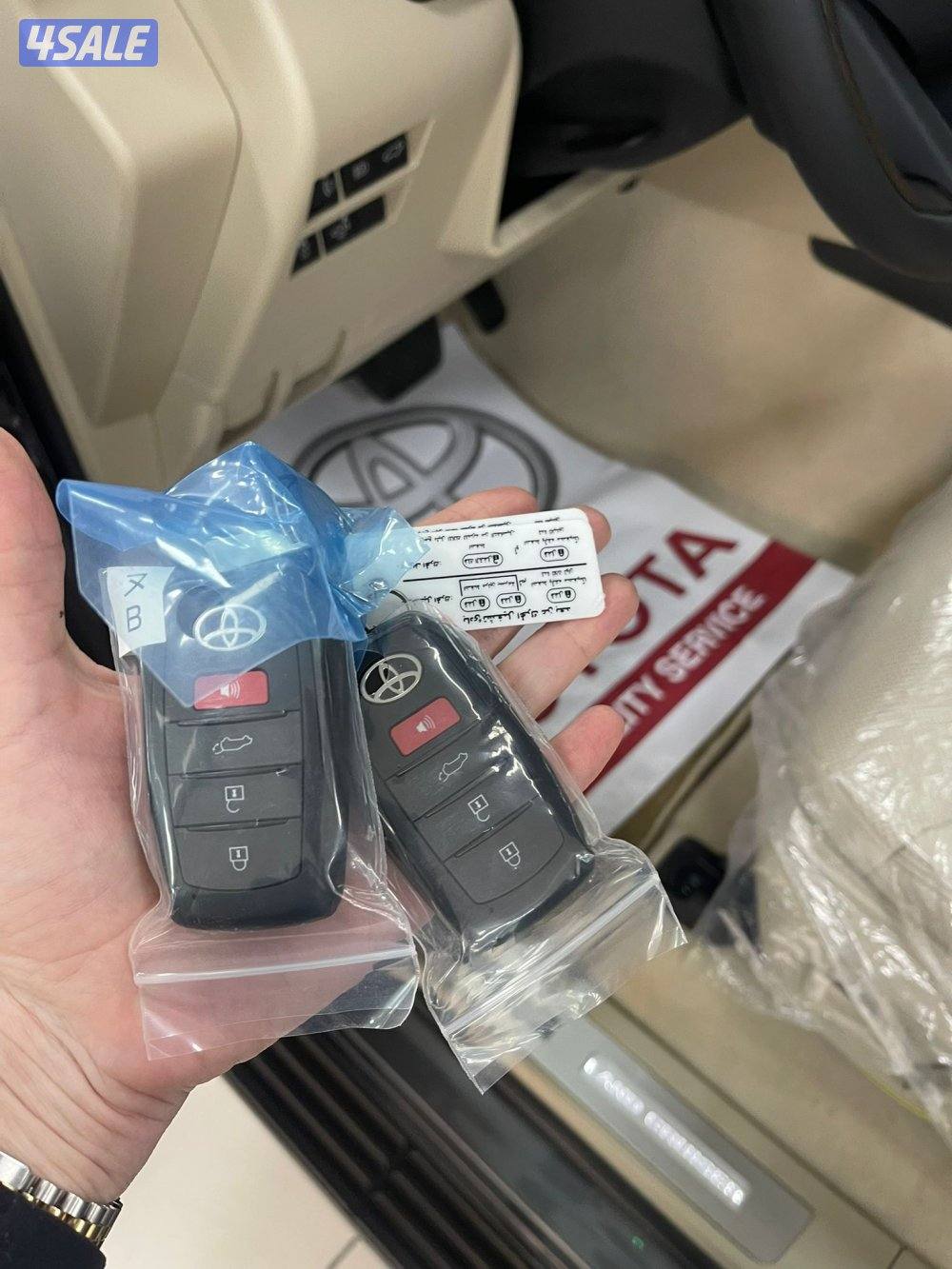 Land Cruiser only 1900km9