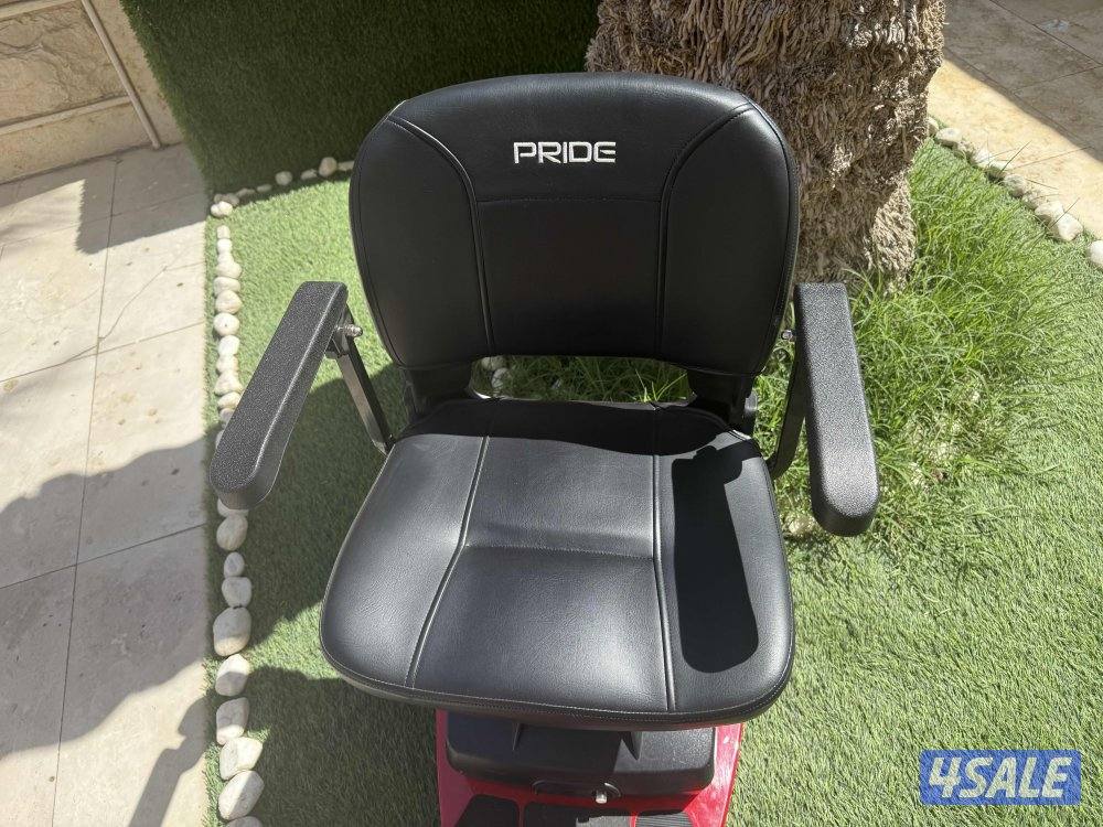 كرسي كهربائي متحرك لذوي الاحتياجات الخاصه4