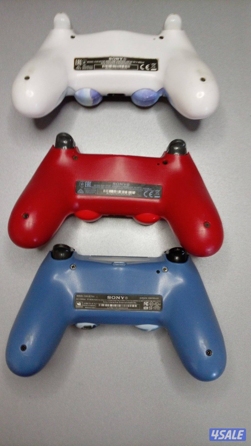 يدات بلاستيشن فور جديده استعمال خفيف جدآ الوحده على 4.500 بس1