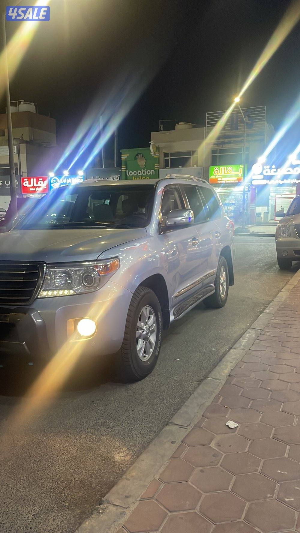 للبيع لاندكروزر موديل2012  صبغ وكاله بس قطعه كبر الكف1