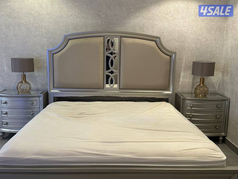 غرفة من ميداس سعر الشراء 1500 سعر البيع تواصل فقط1