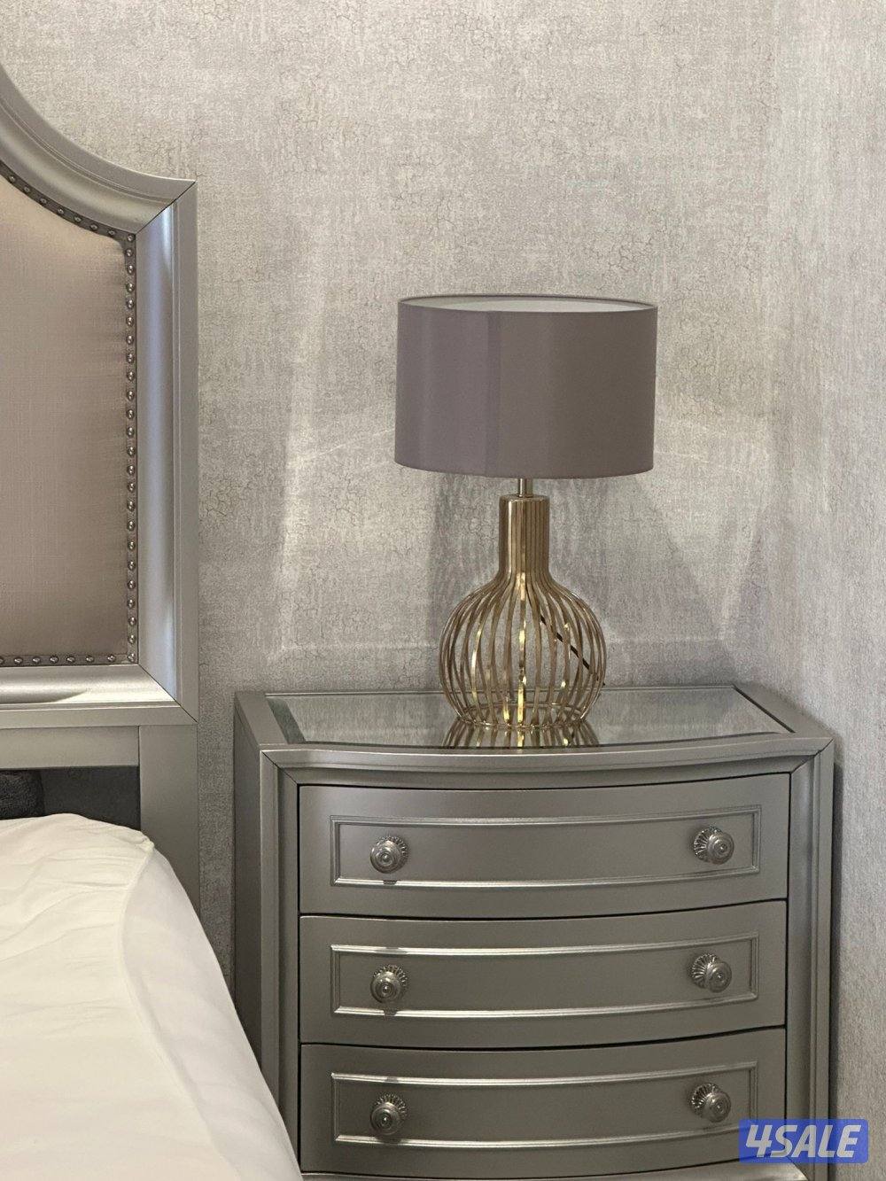 غرفة من ميداس سعر الشراء 1500 سعر البيع تواصل فقط5