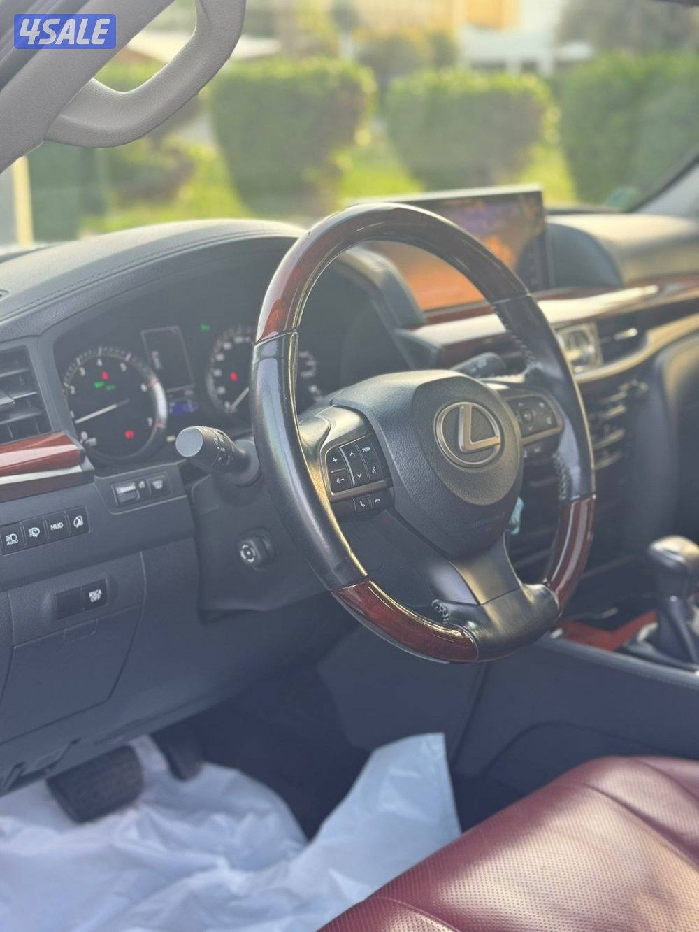 موديل 2018 عداد 70 الف6