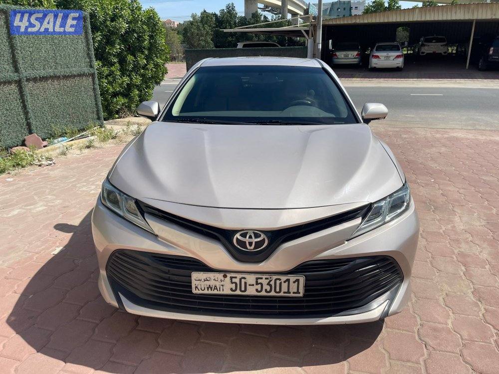 للبيع كامري موديل 2018 شرط الفحص سيرفس منتظم0