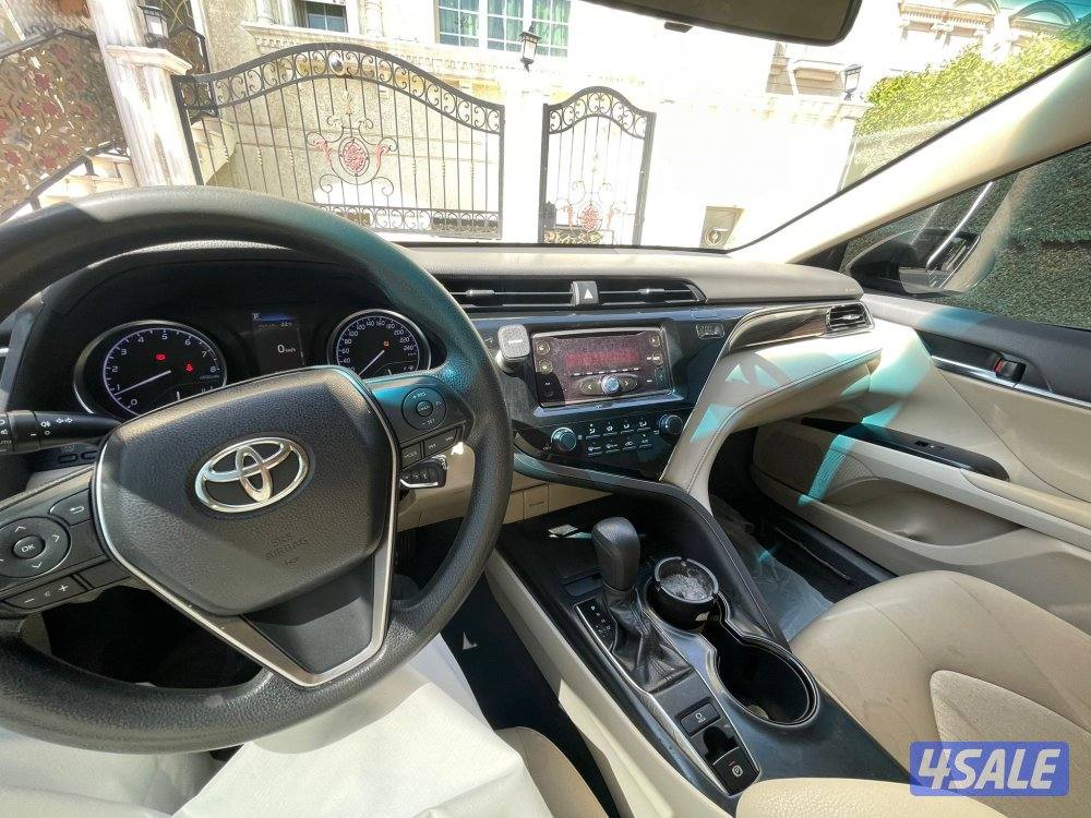 للبيع كامري موديل 2018 شرط الفحص سيرفس منتظم7