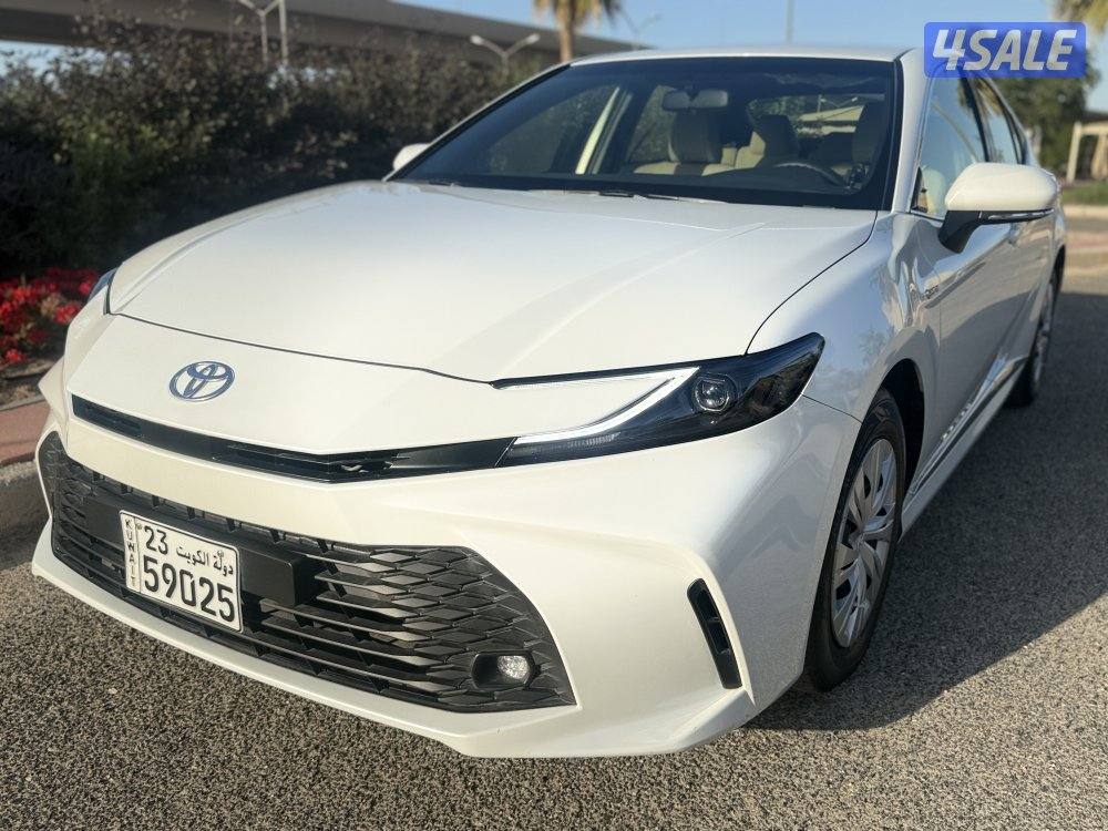 تويوتا كامري - موديل 2025 - عداد 20 الف -0