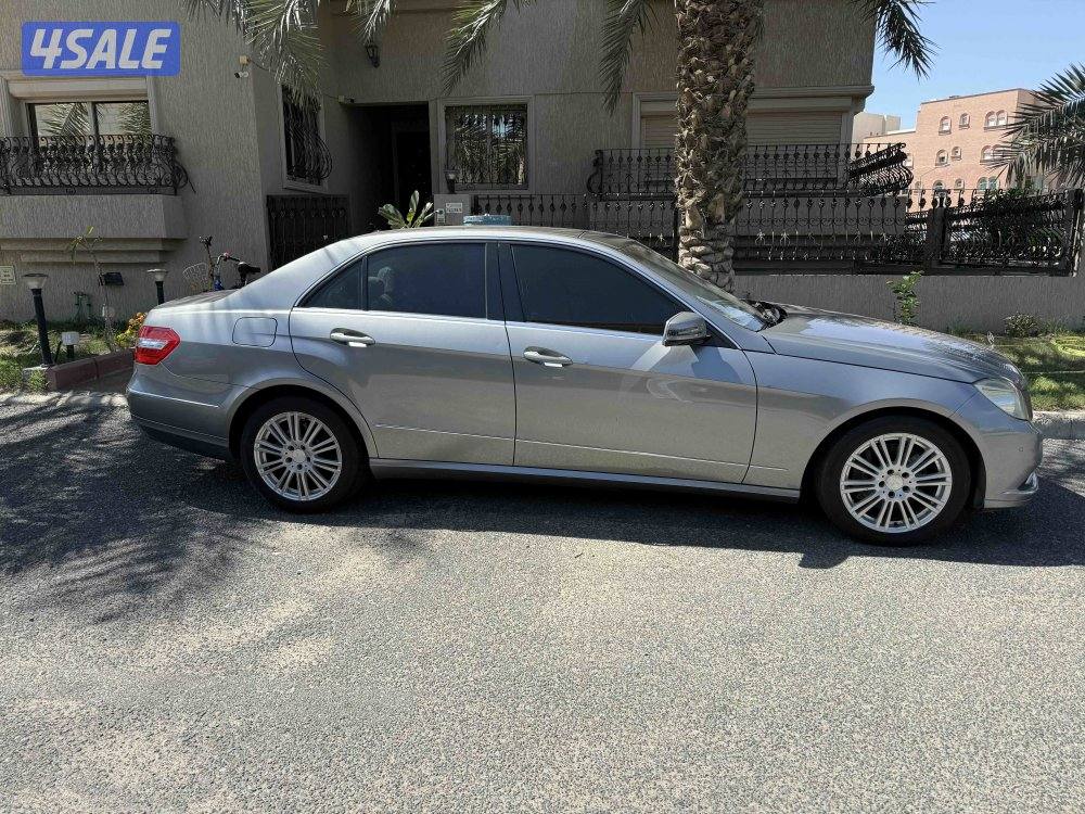للبيع مرسيدس E300 موديل 2010 صبغ الوكاله3