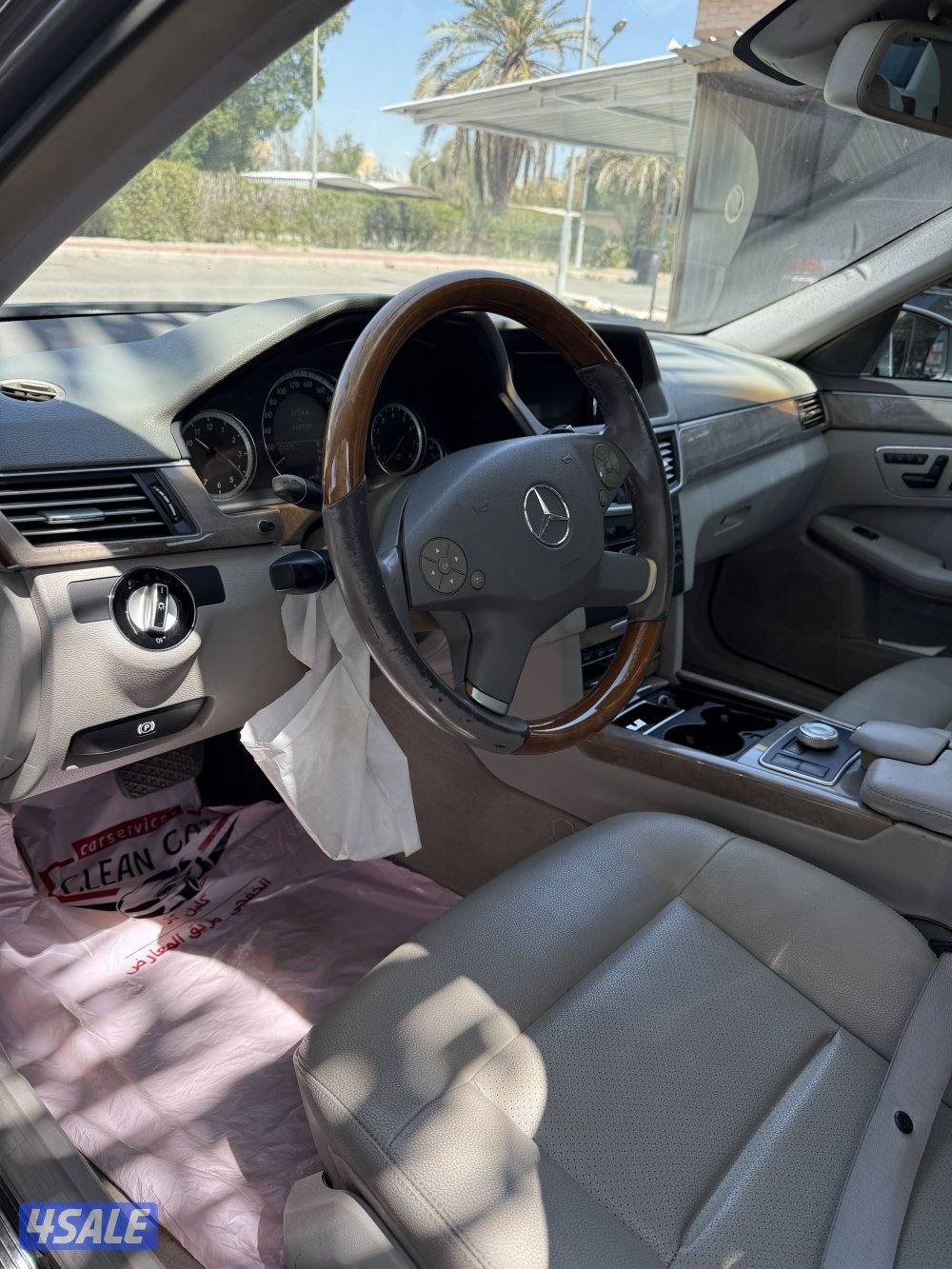 للبيع مرسيدس E300 موديل 2010 صبغ الوكاله8