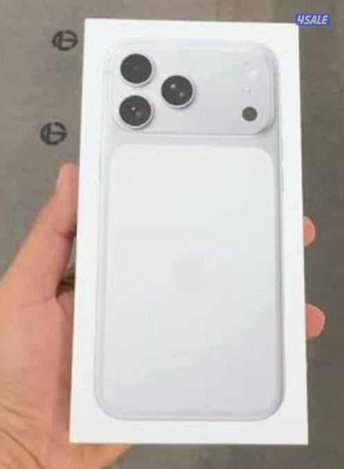 للبيع ٣ آيفونات ١٧بروماكس  سلفر0