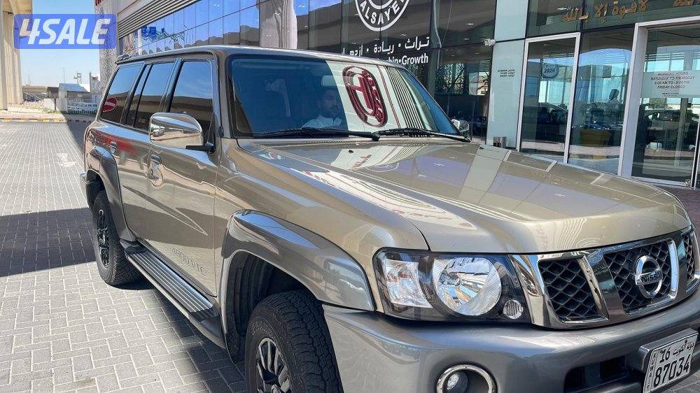 للبيع سوبر سفاري وارد البابطين موديل 2018 صبغ الوكالة ماعدا قطعه الممش0