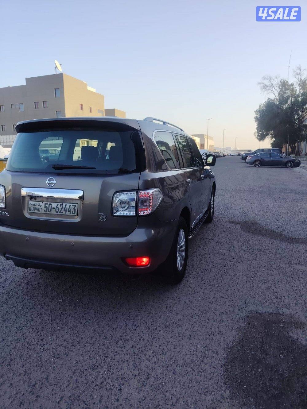 للبيع باترون 20199