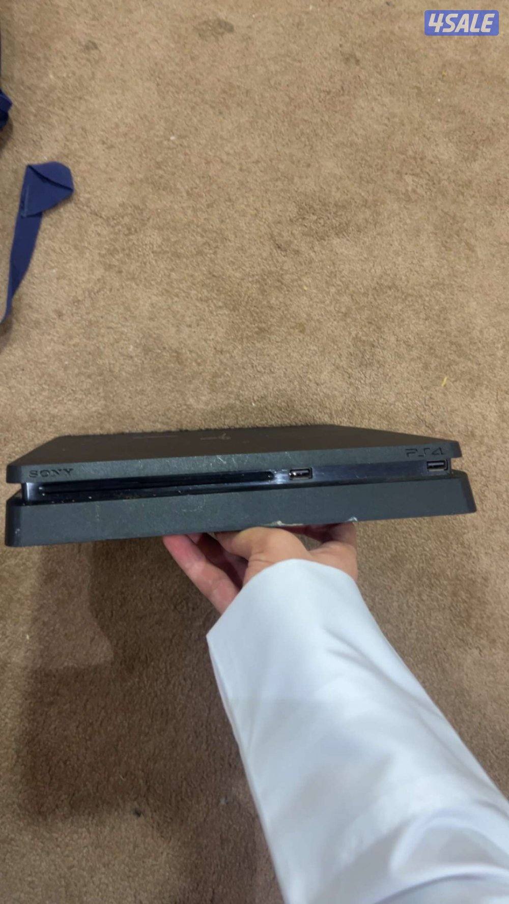 سوني ٤ مستعمل1