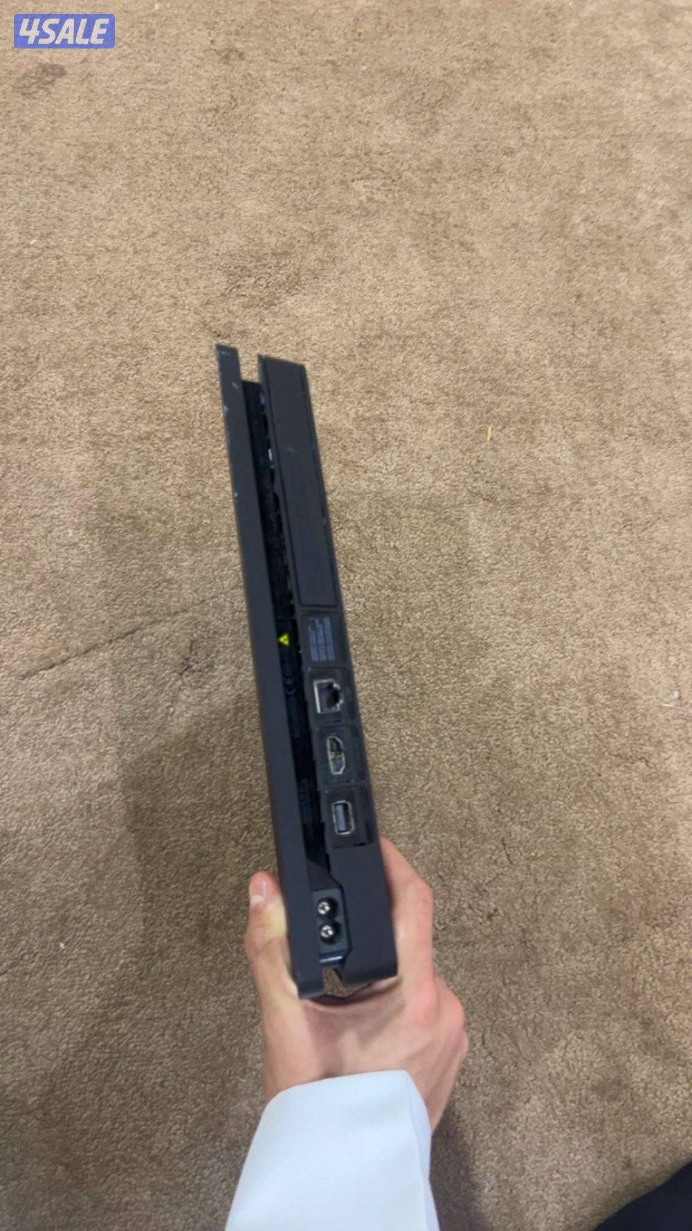 سوني ٤ مستعمل4