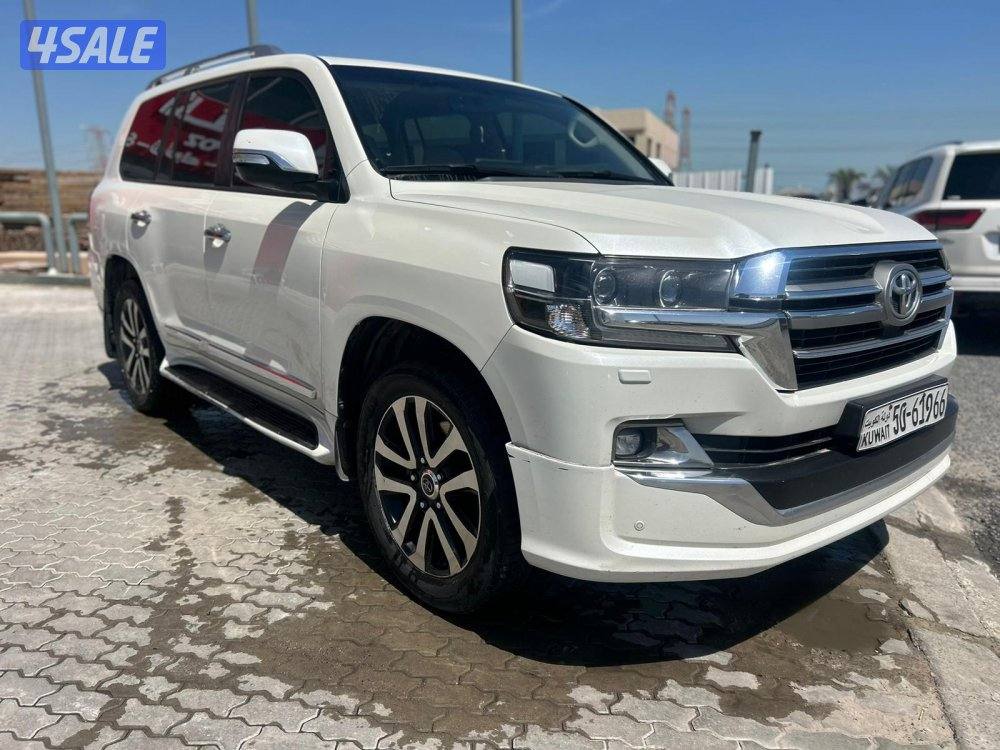 لاند كروزر GX.R-قراند تورينق .V8 موديل 2019 ماشى 266.000 k.m1