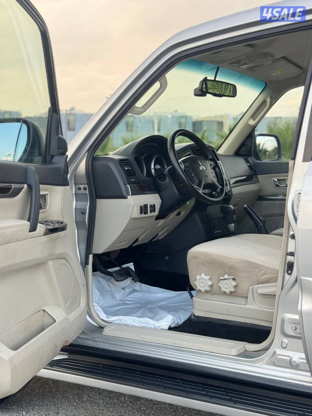 باجيرو 2020 ماشي  238 الف صبغ الوكاله وشرط الفحص6