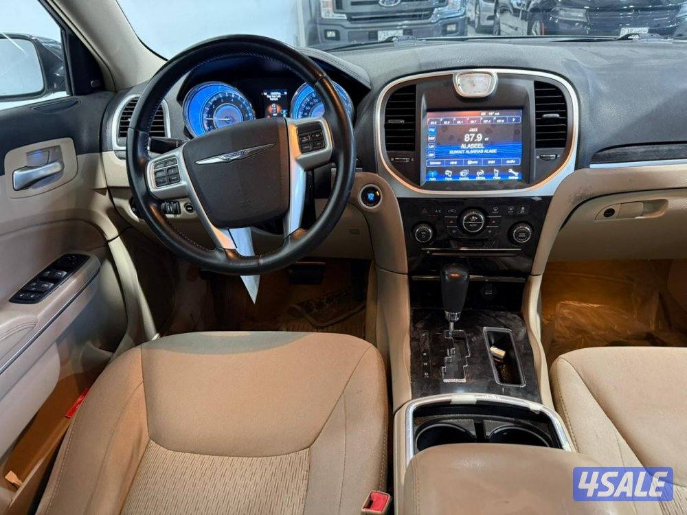 Chrysler 300 Limited V8 20138