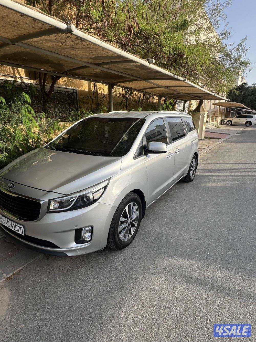 كرنفال صبغ وكاله عدا قطعه بحالة الوكالة9