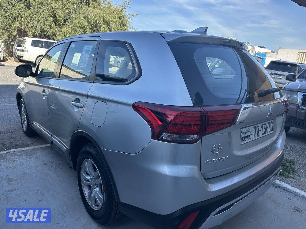 ميتسوبيشي اوتلاندر موديل 20223