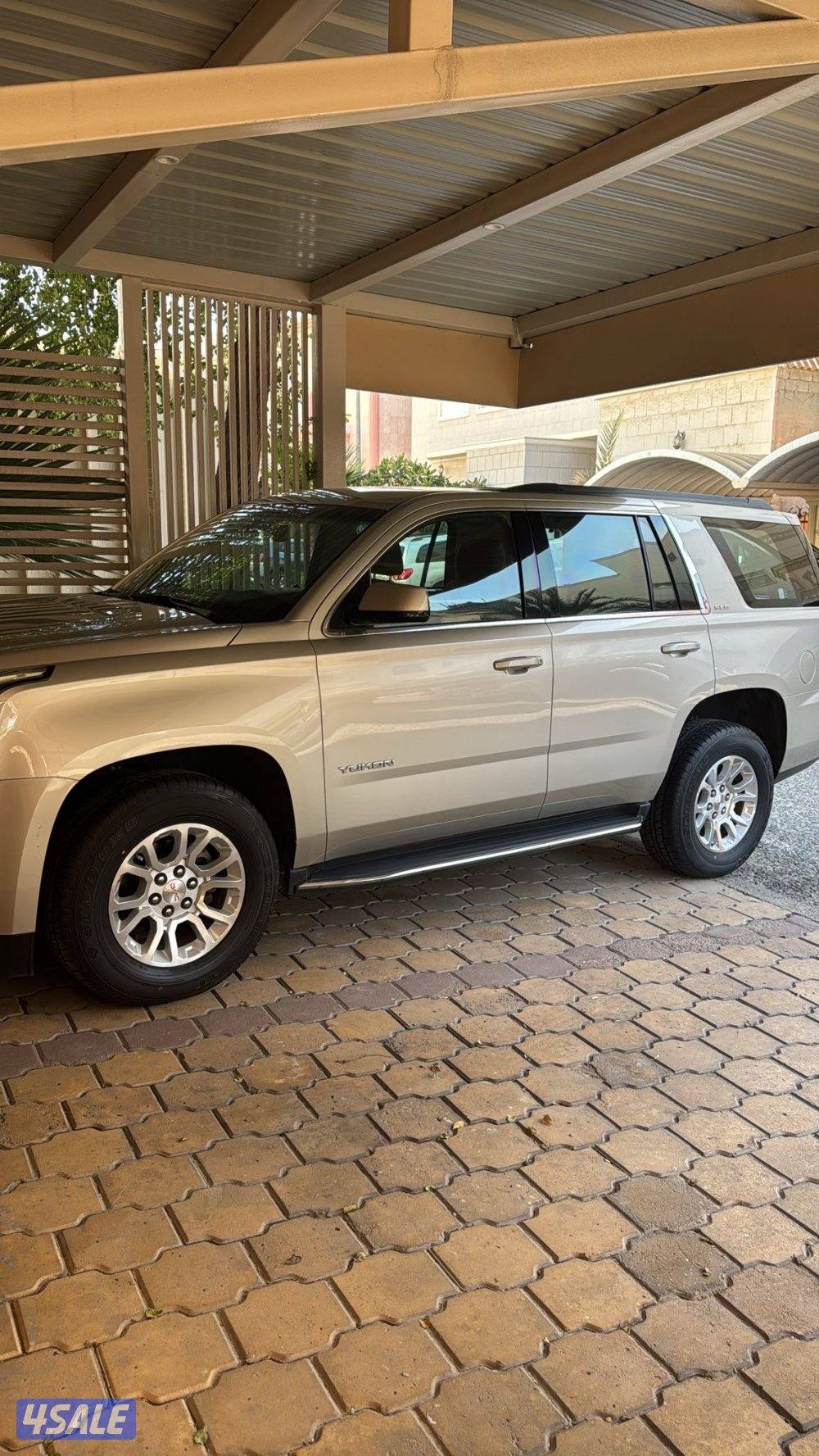 للبيع يوكن موديل ٢٠١٦ بحاله ممتازة4