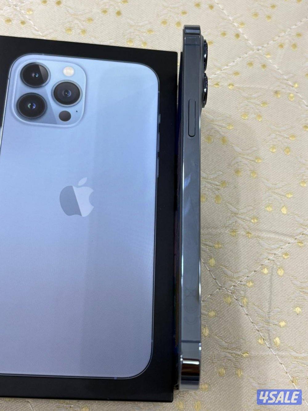 للبيع ايفون ١٣ بروماكس2