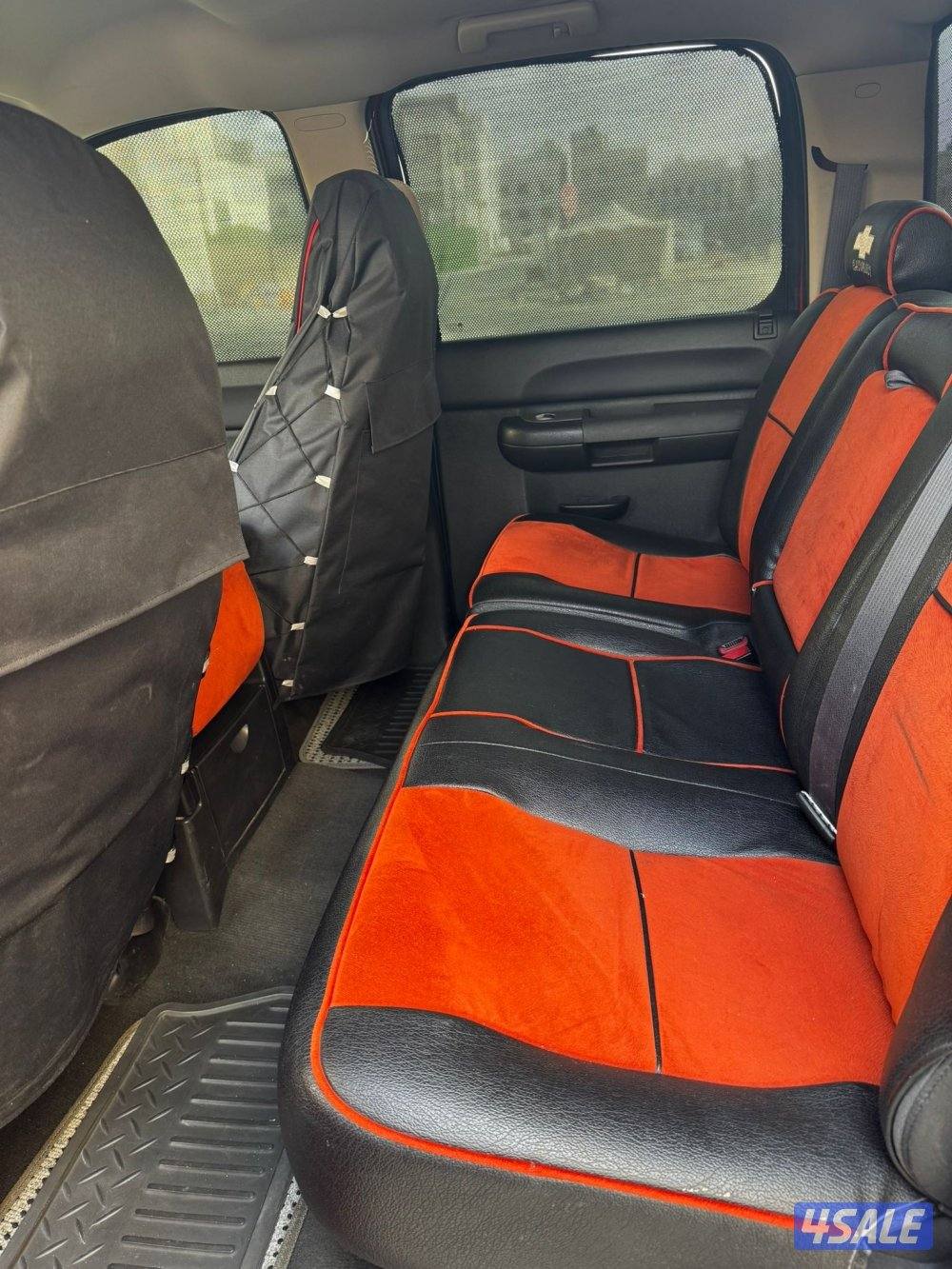 للبيع وانيت سلفرادو Z71 بحاله ممتاذه6