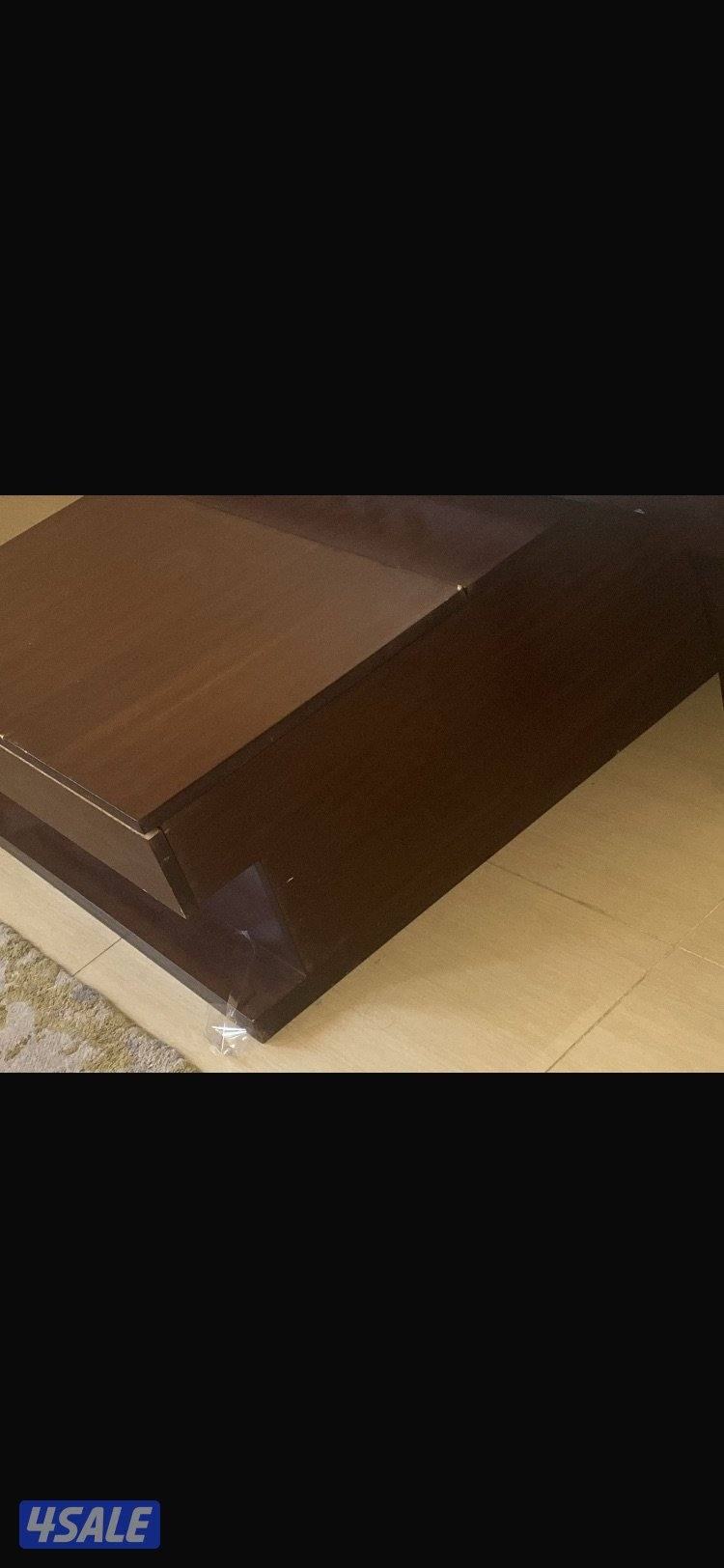 بيع الأثاث لعدم توفير المكان السعر الي يناسبك طاولات طقم عدد 2 قنفات3