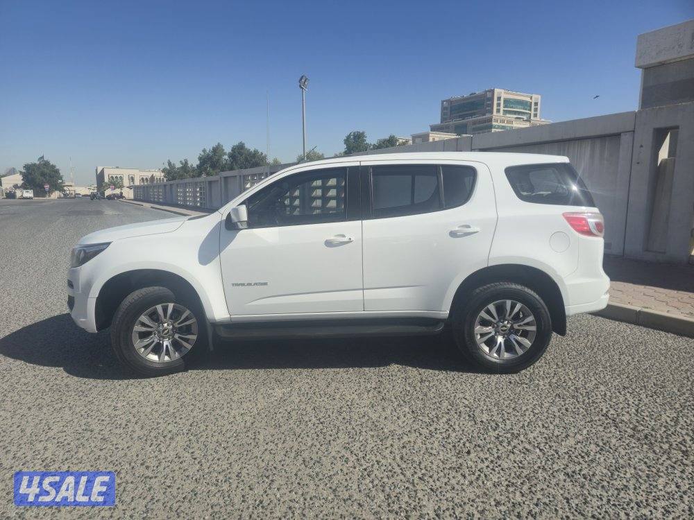Chevrolet trailblazer 2020model v6 4x4 ( 52000 km ) ORGINAl paint0