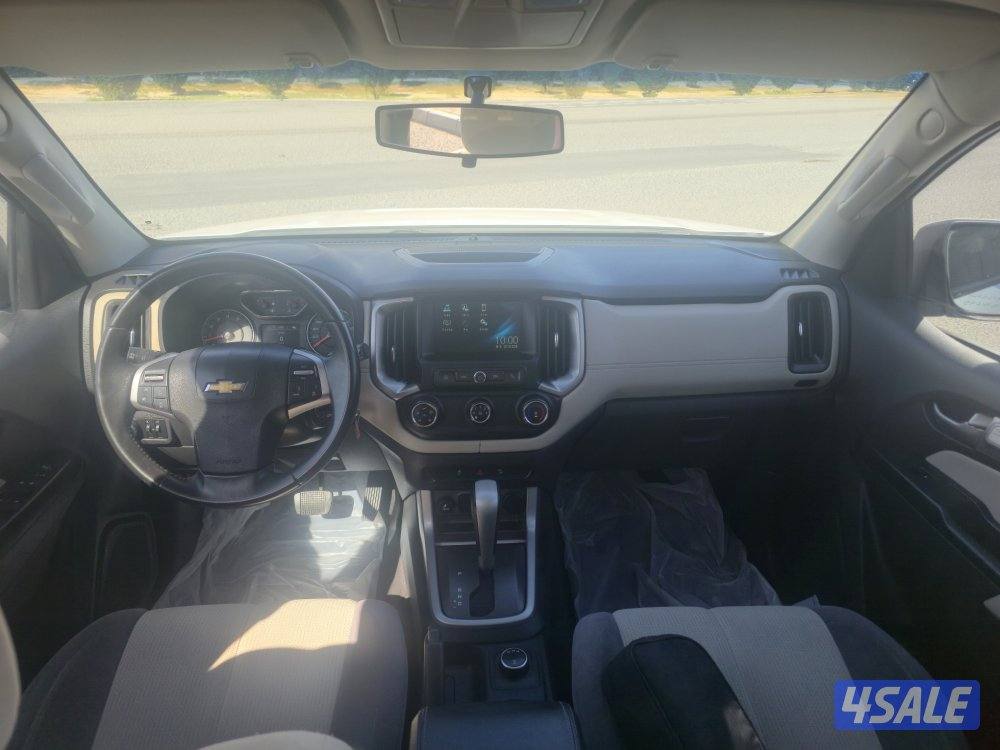 Chevrolet trailblazer 2020model v6 4x4 ( 52000 km ) ORGINAl paint5