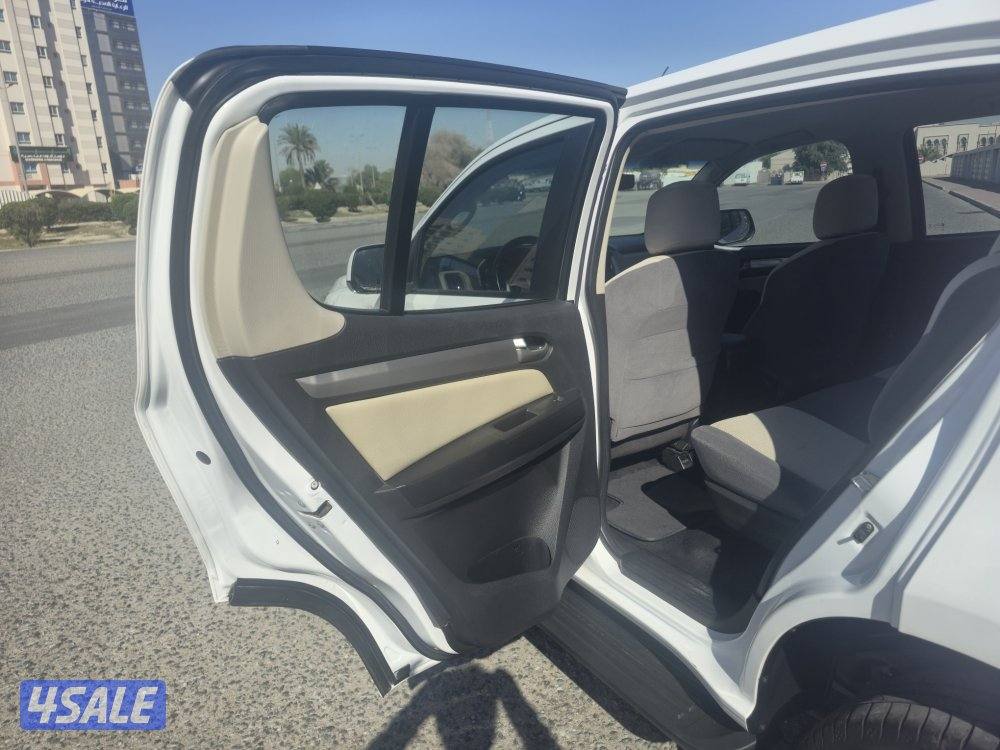 Chevrolet trailblazer 2020model v6 4x4 ( 52000 km ) ORGINAl paint10