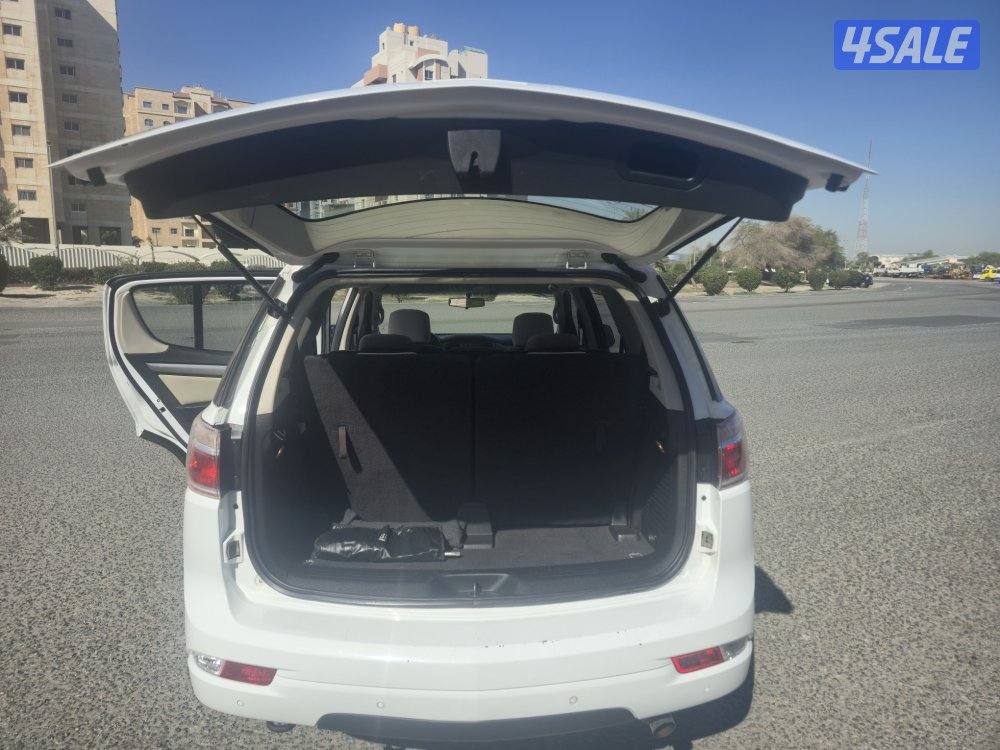 Chevrolet trailblazer 2020model v6 4x4 ( 52000 km ) ORGINAl paint14