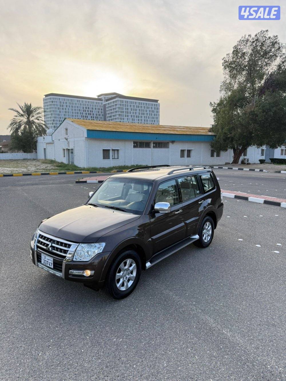 باجيرو 2020 ماشي 120 الف فقط سيرفس منتظم بالوكاله شرط الفحص الكامل5