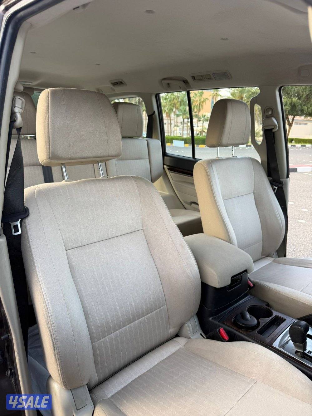 باجيرو 2020 ماشي 120 الف فقط سيرفس منتظم بالوكاله شرط الفحص الكامل6