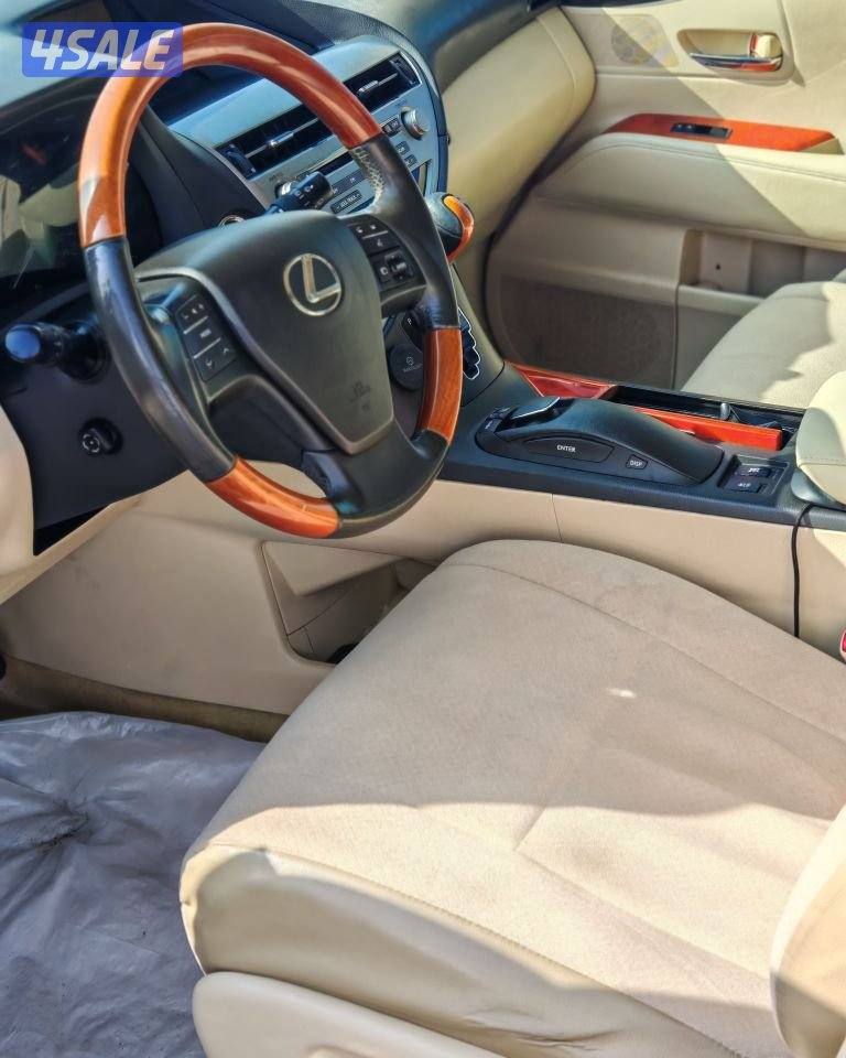 لكزس rx موديل ٢٠١٠ المالك الاول سيرفس منتظم شرط الفحص2