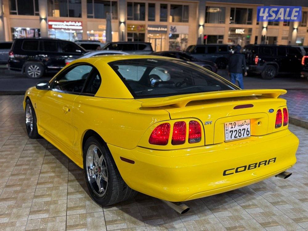 للبيع : موستانج قير عادي موديل : 1998 عداد : 100 الف5