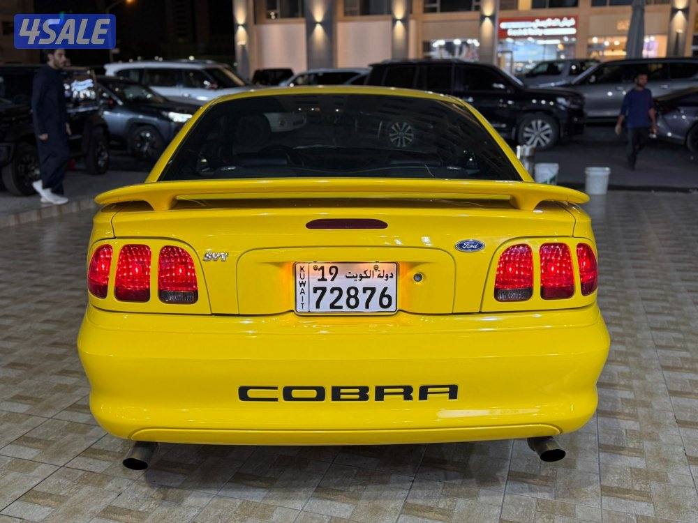 للبيع : موستانج قير عادي موديل : 1998 عداد : 100 الف6