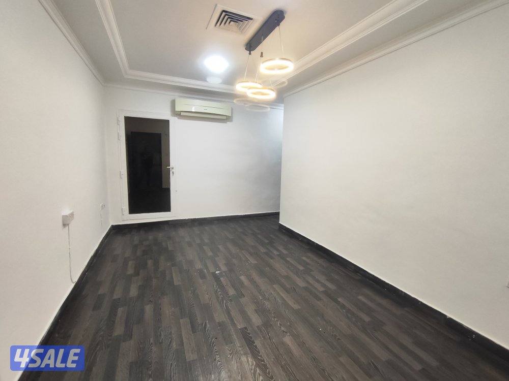 شقق للايجار خلو وفاضي حولي خلو بسيط غرفة صاله حمام مطبخ باركن سيارات10