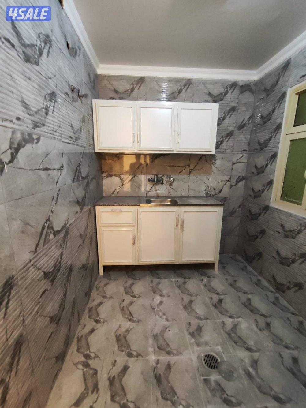 شقق للايجار خلو وفاضي حولي خلو بسيط غرفة صاله حمام مطبخ باركن سيارات15