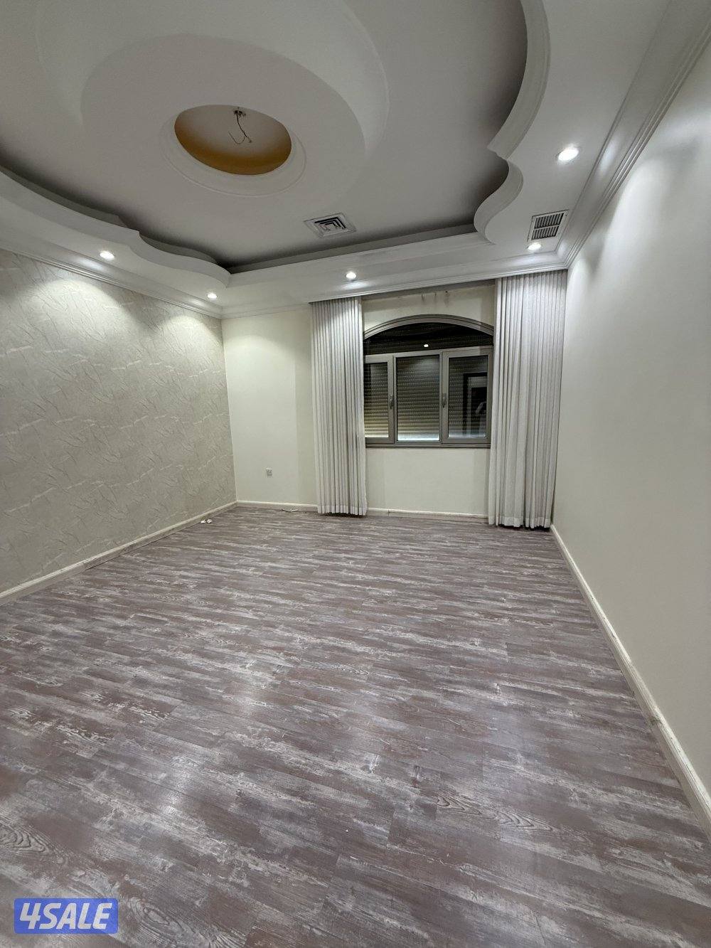 للايجار شقة فهد الاحمد 3 غرف وحدة ماستر3