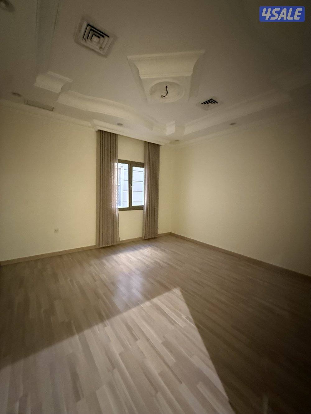 للايجار شقة فهد الاحمد 3 غرف وحدة ماستر4