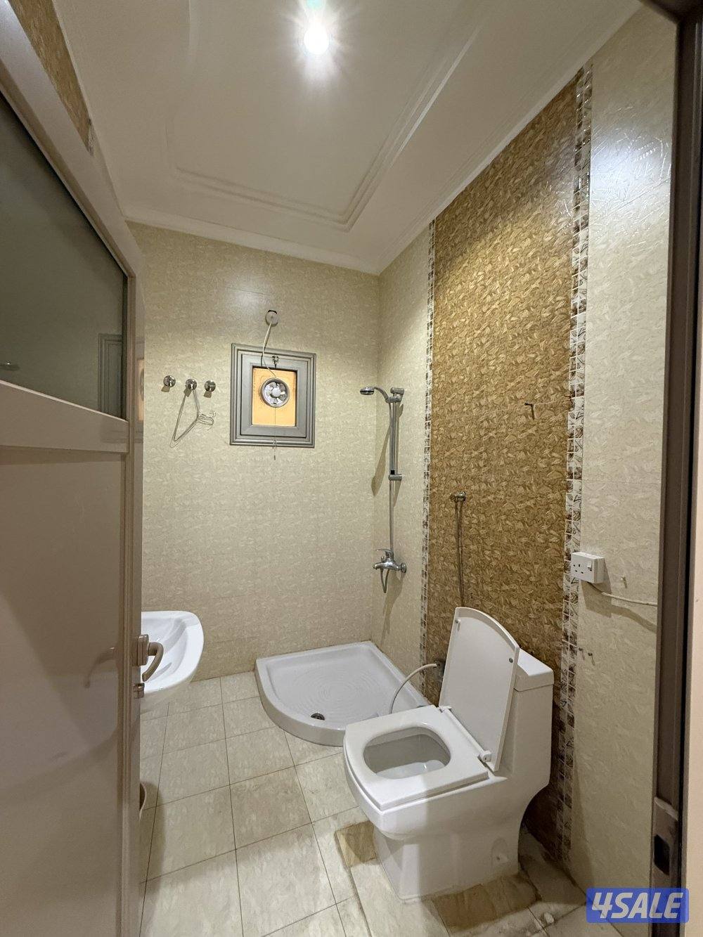 للايجار شقة فهد الاحمد 3 غرف وحدة ماستر5