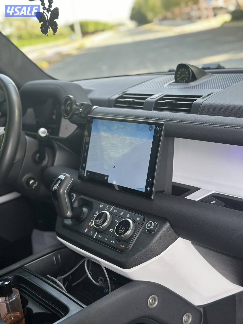 ديفندر اكس داينمك 110 شاشه كبيره 6 سلندر9